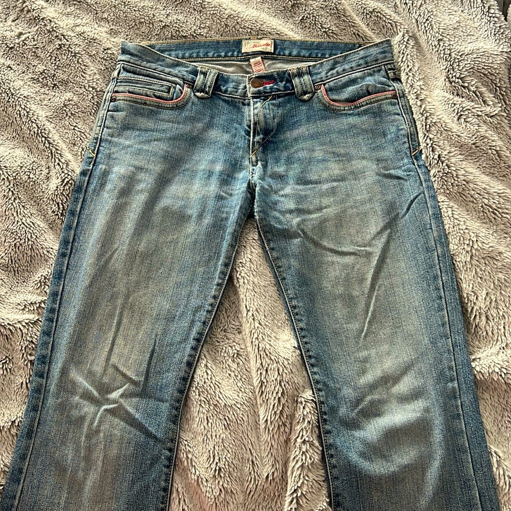 Vintage Low Rise Jeans W/Pink details